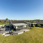 Raymond - 175m From The Sea By Interhome * Hejls