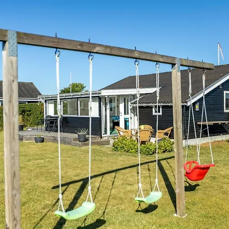 Raymond - 175m From The Sea By Interhome Hejls