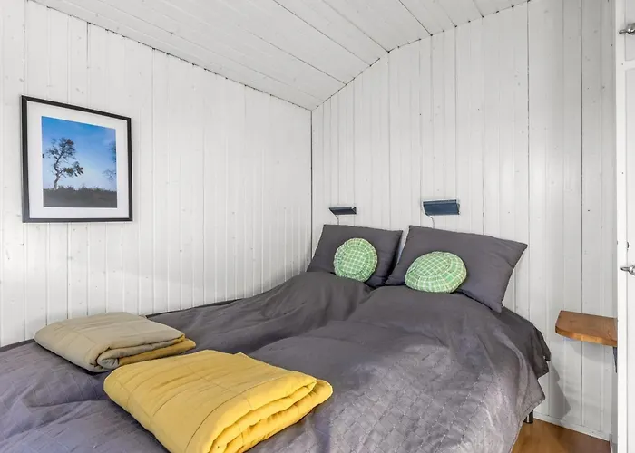 Raymond - 175m From The Sea By Interhome Hejls