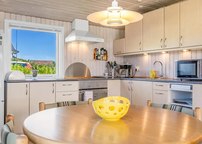 Casa vacanze Raymond - 175m From The Sea By Interhome